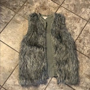 Faux fur sweater vest